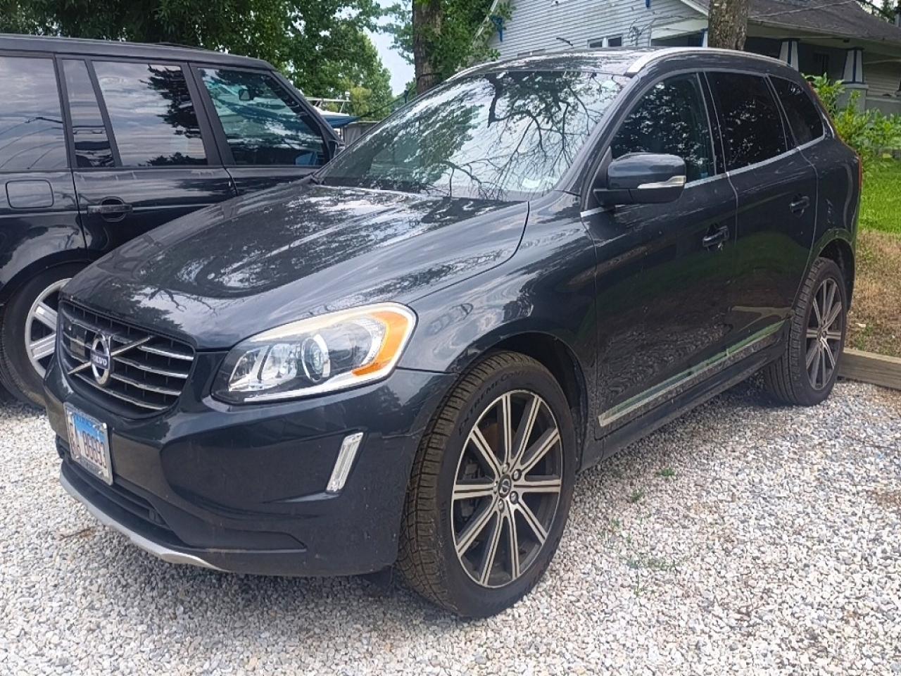 2015 Volvo XC60, Platinum (no...