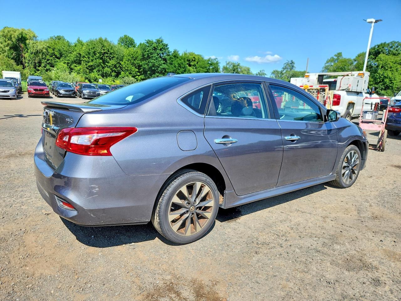 2019 Nissan Sentra, SR
