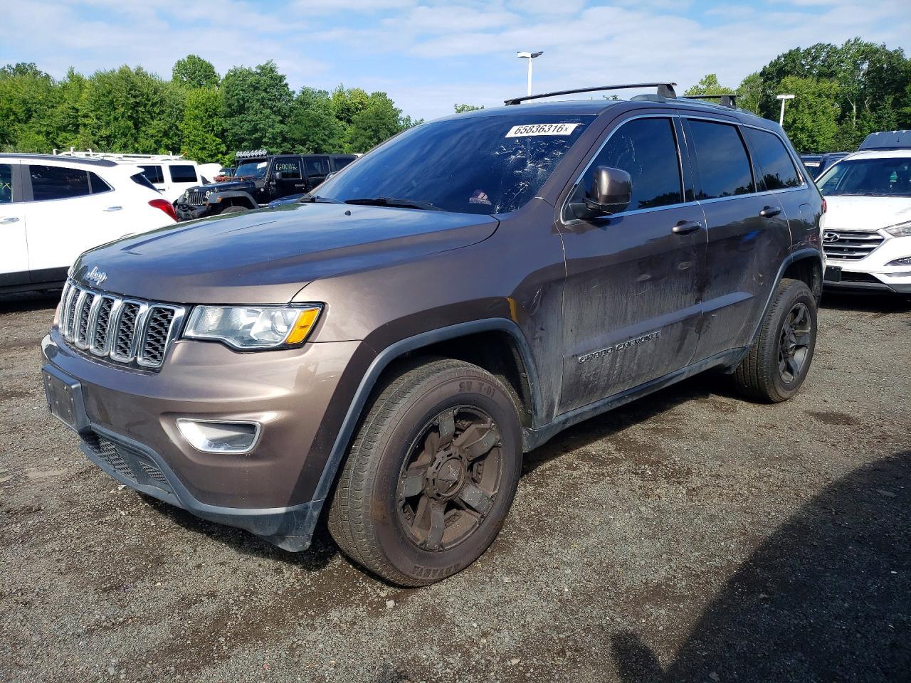 2019 Jeep Grand Cherokee, Laredo