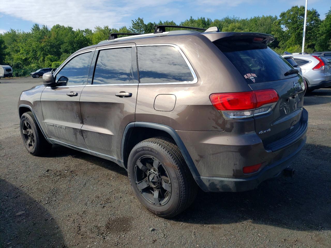 2019 Jeep Grand Cherokee, Laredo
