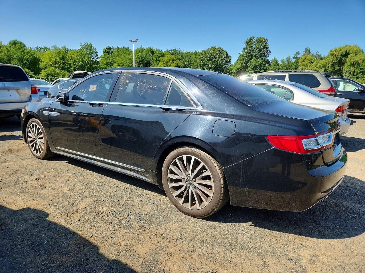 2017 Lincoln Continental, Select