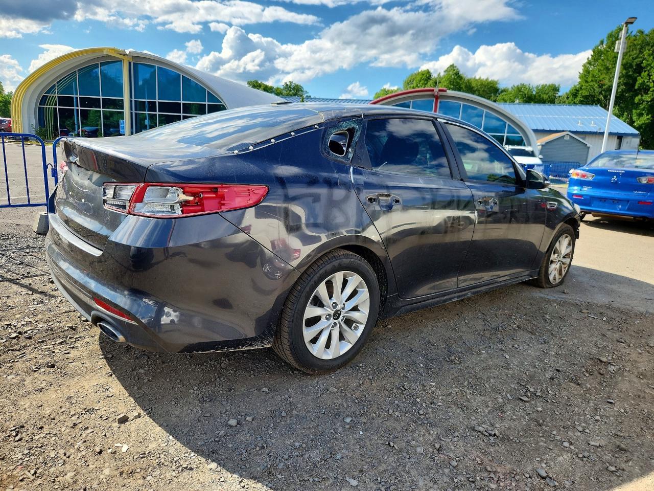 2017 KIA Optima, LX