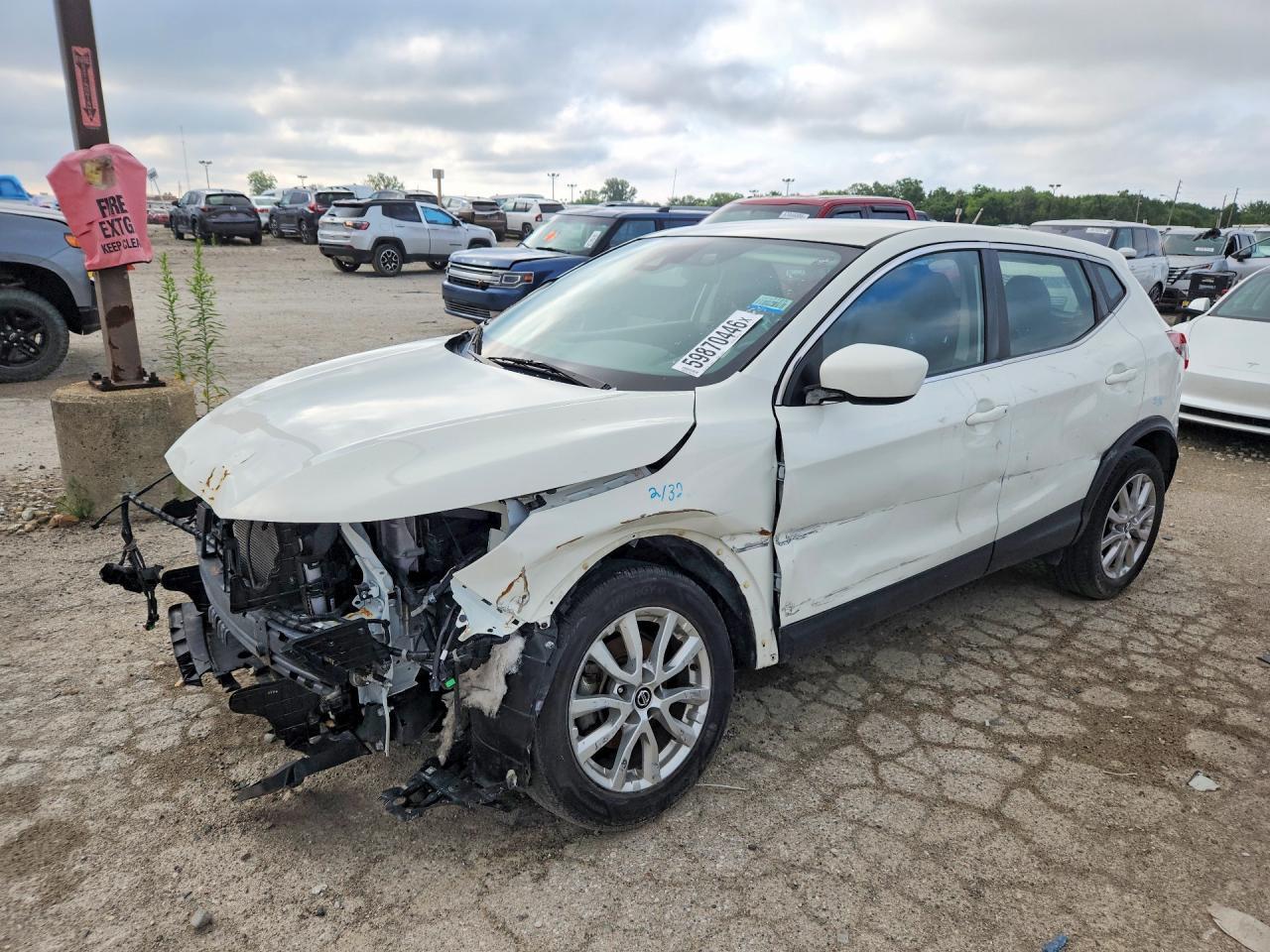 2021 Nissan Rogue, S
