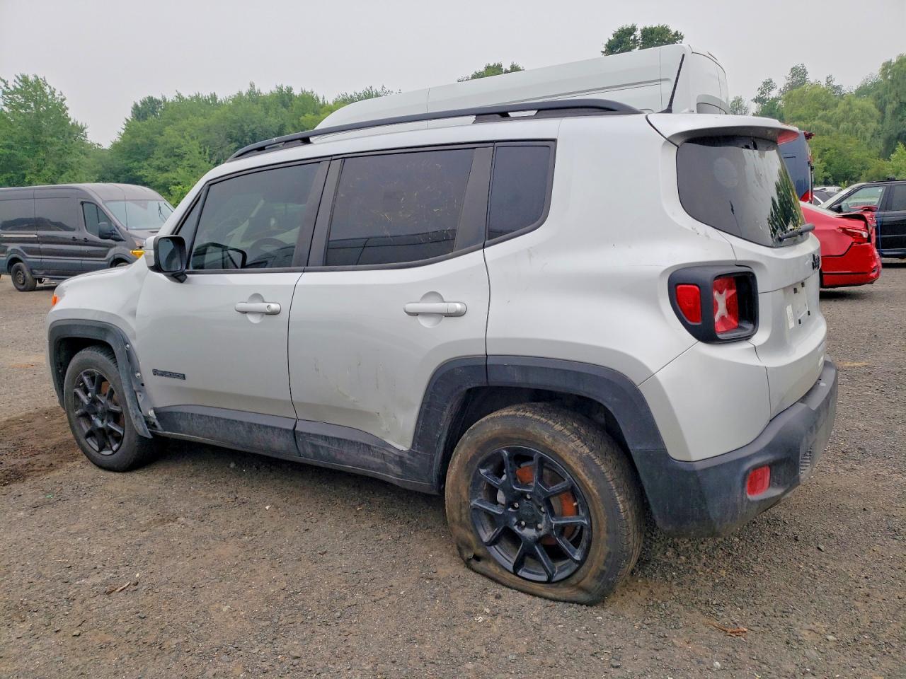 2020 Jeep Renegade, Latitude