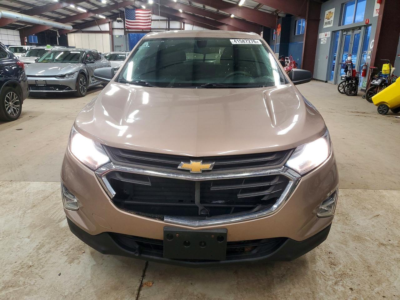 2018 Chevrolet Equinox, LS