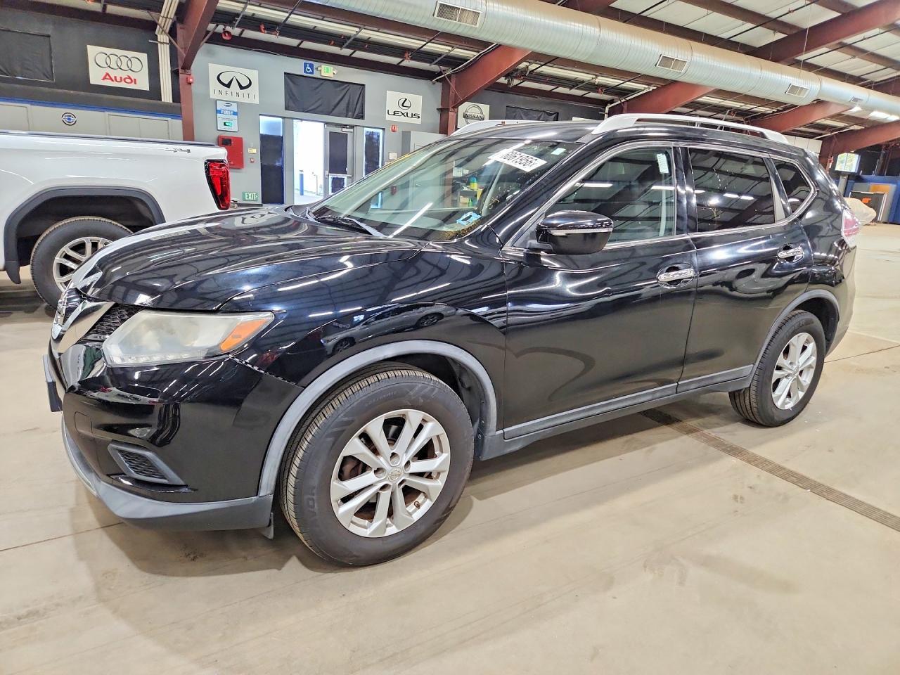 2015 Nissan Rogue, SV