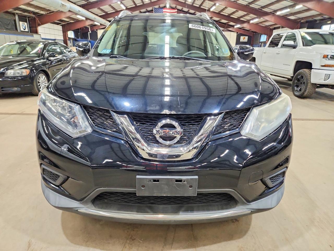 2015 Nissan Rogue, SV