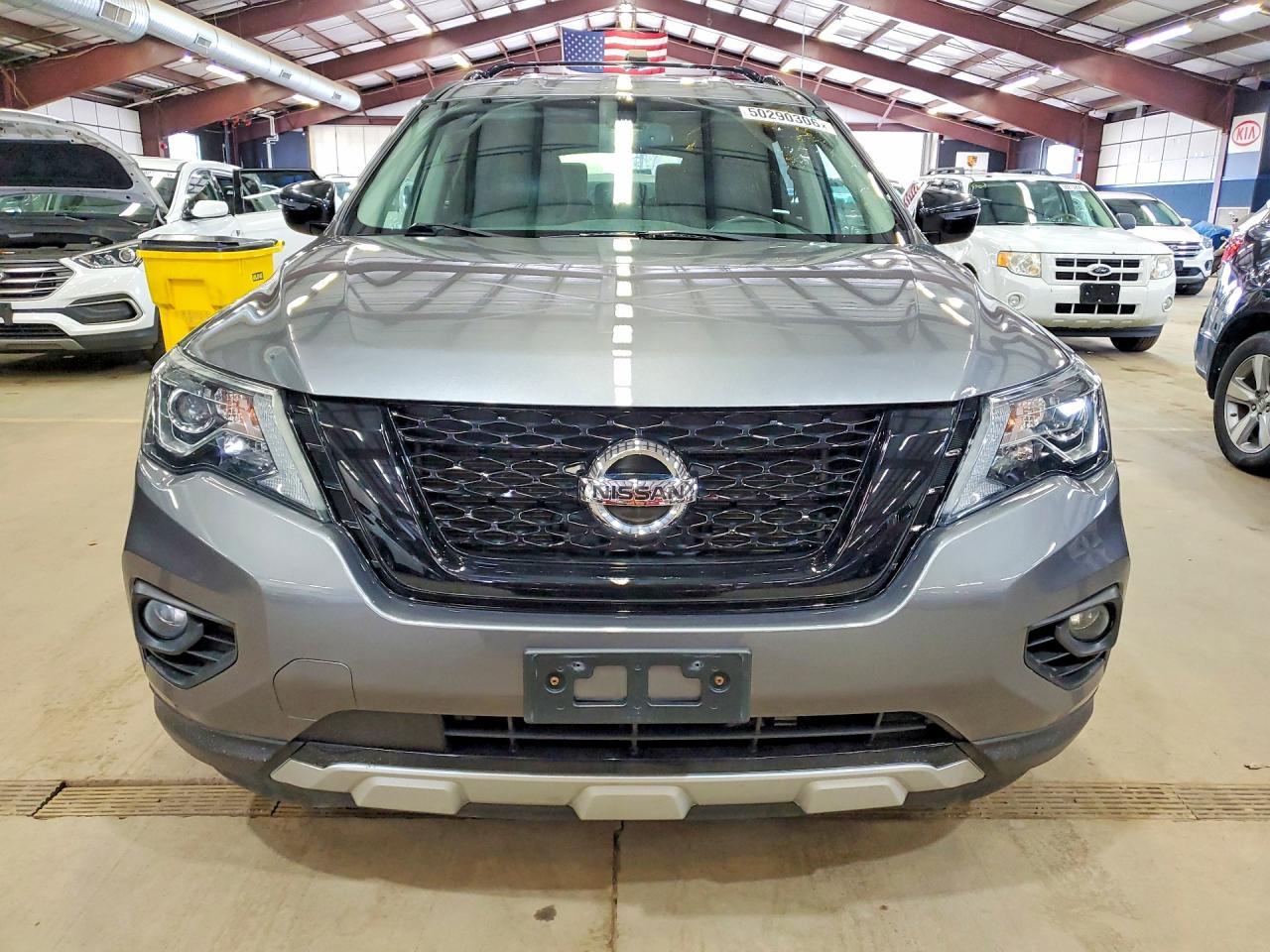 2020 Nissan Pathfinder, SV