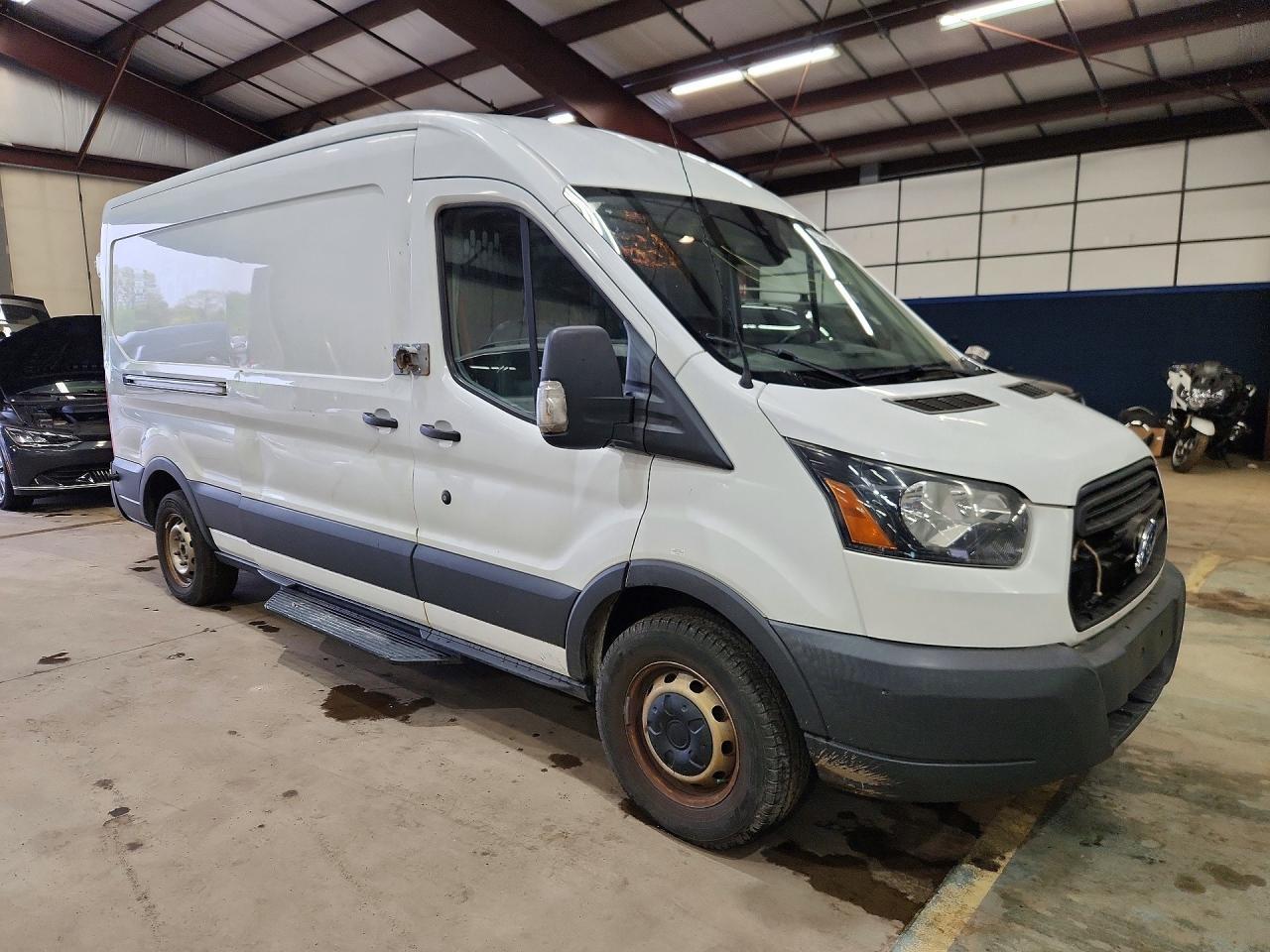 2017 Ford Transit, T-150