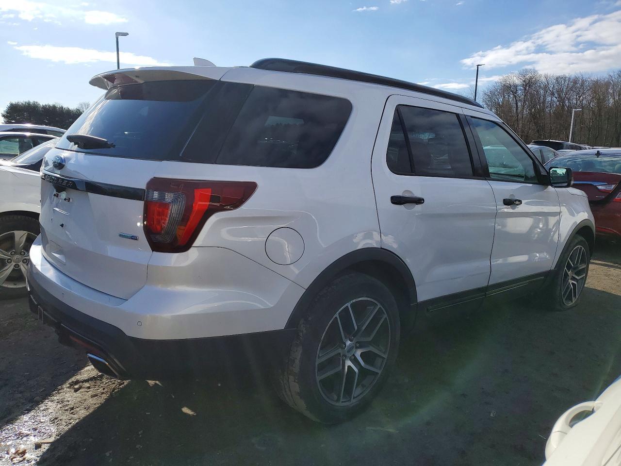 2016 Ford Explorer, Sport