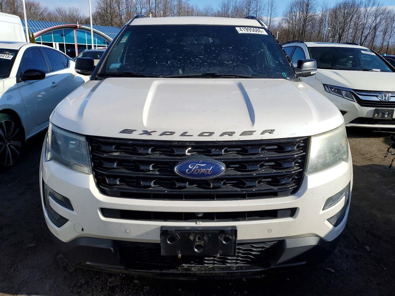 2016 Ford Explorer, Sport