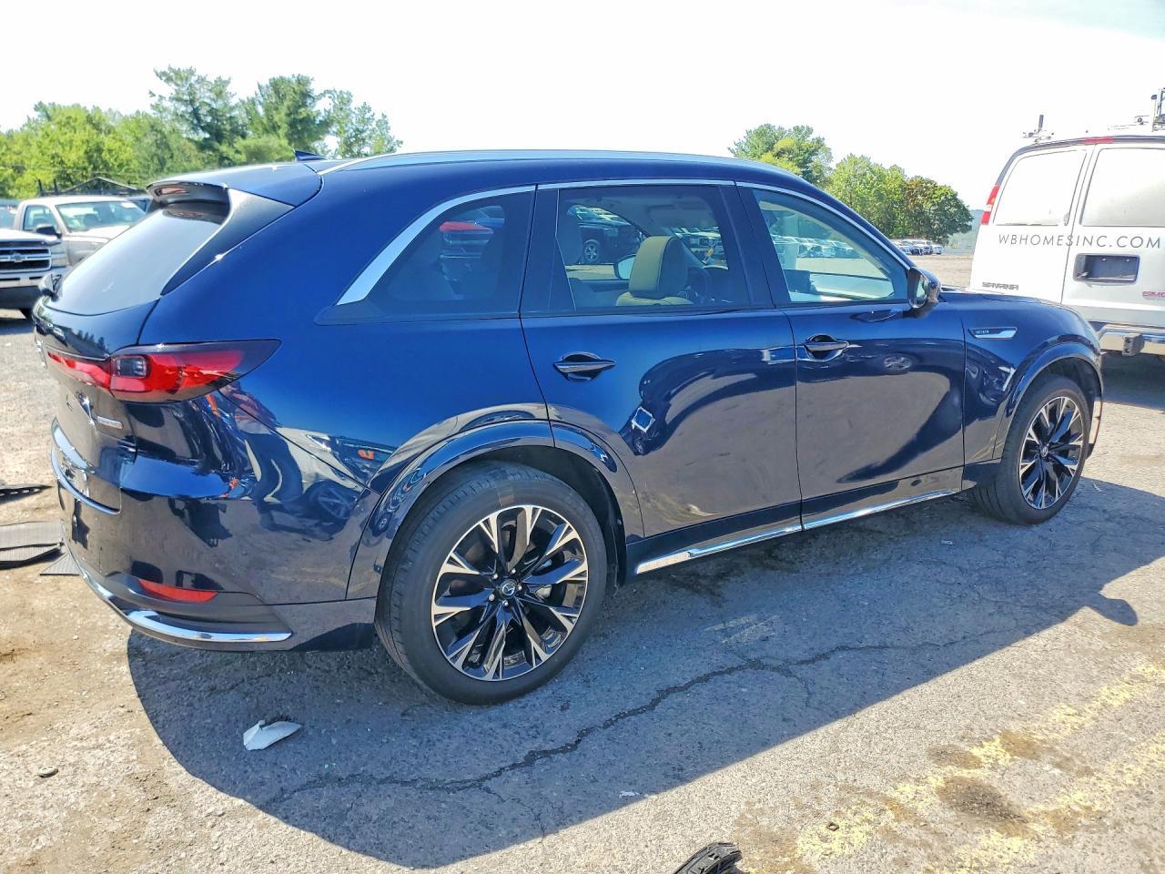 2024 Mazda CX-90, Premium Plus