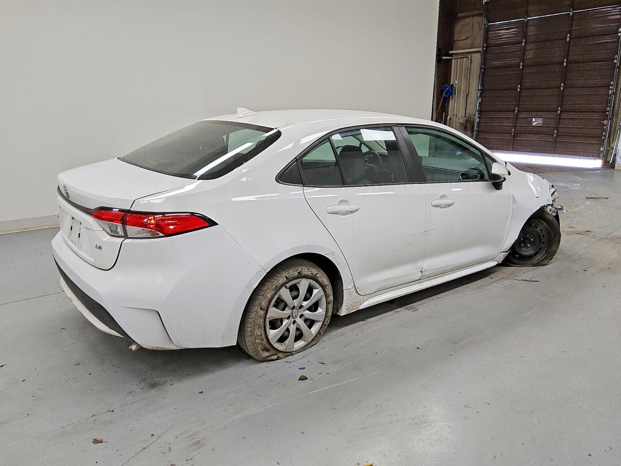 2022 Toyota Corolla, LE