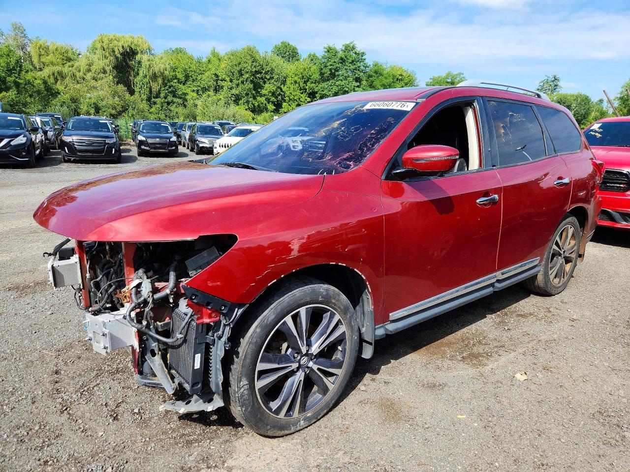 2017 Nissan Pathfinder, Platinum