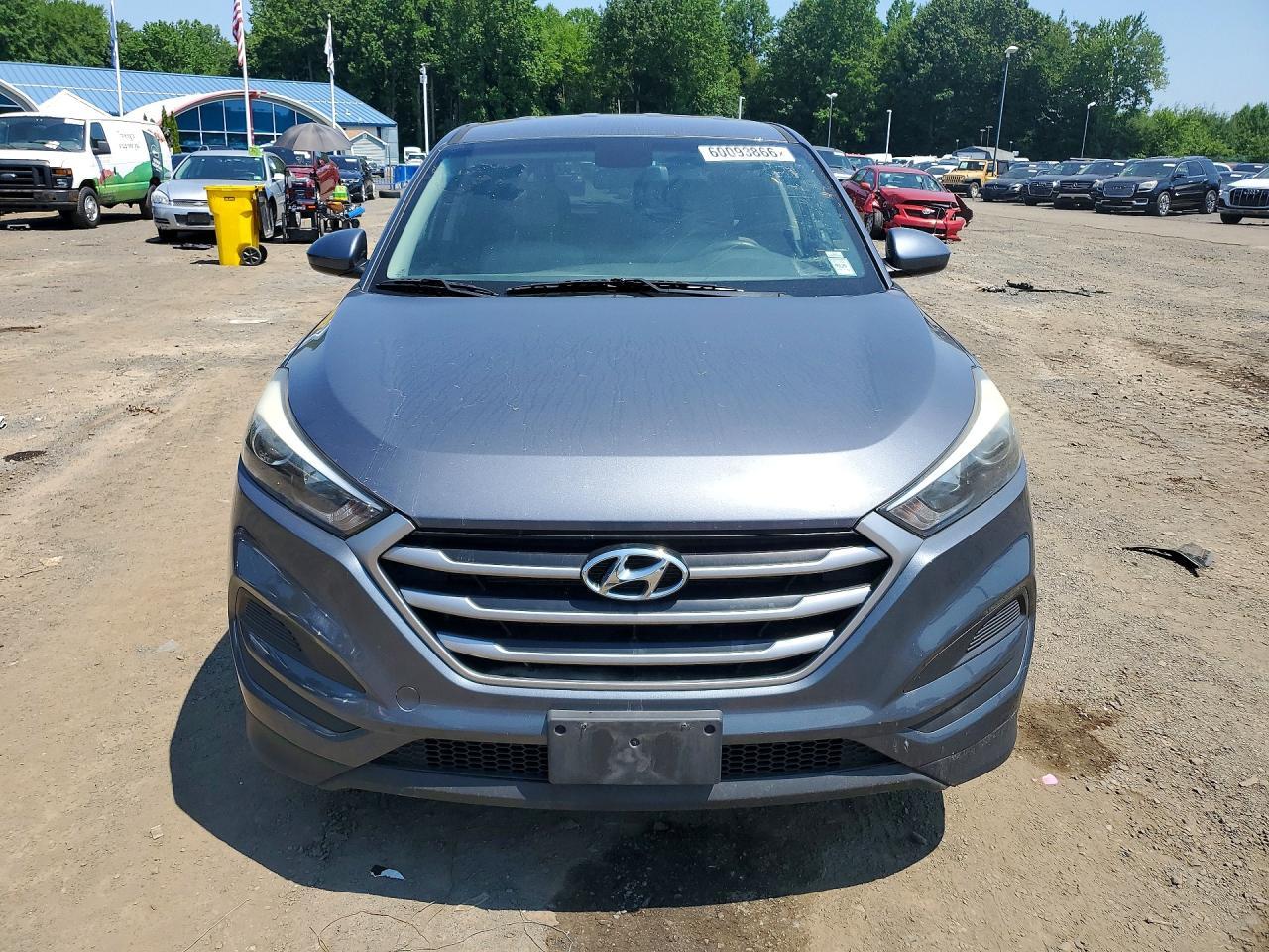 2018 Hyundai Tucson, SE