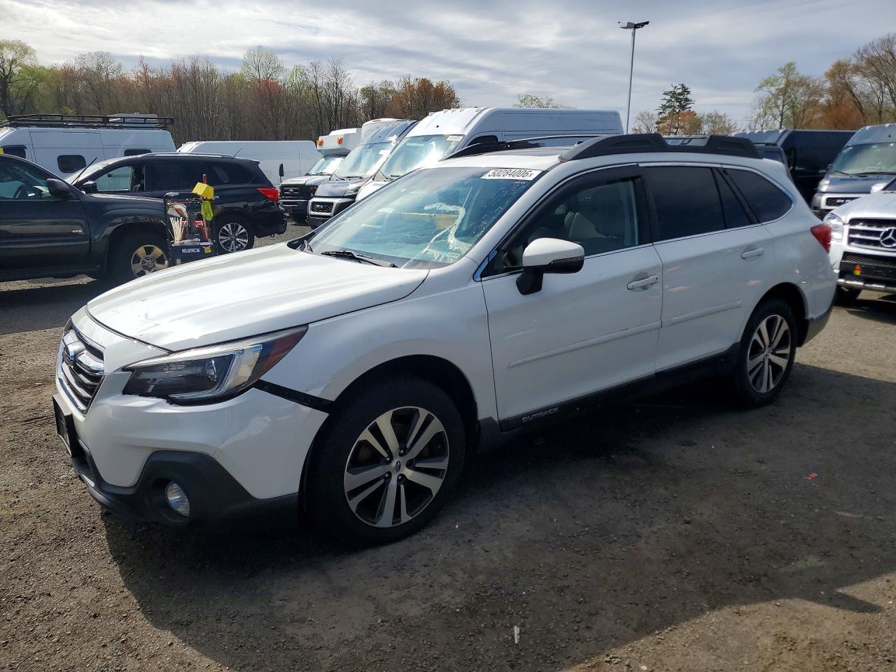 2018 Subaru Outback, 3.6R Lim...