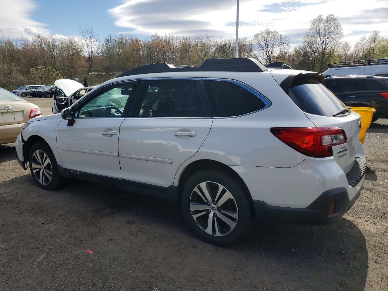 2018 Subaru Outback, 3.6R Lim...