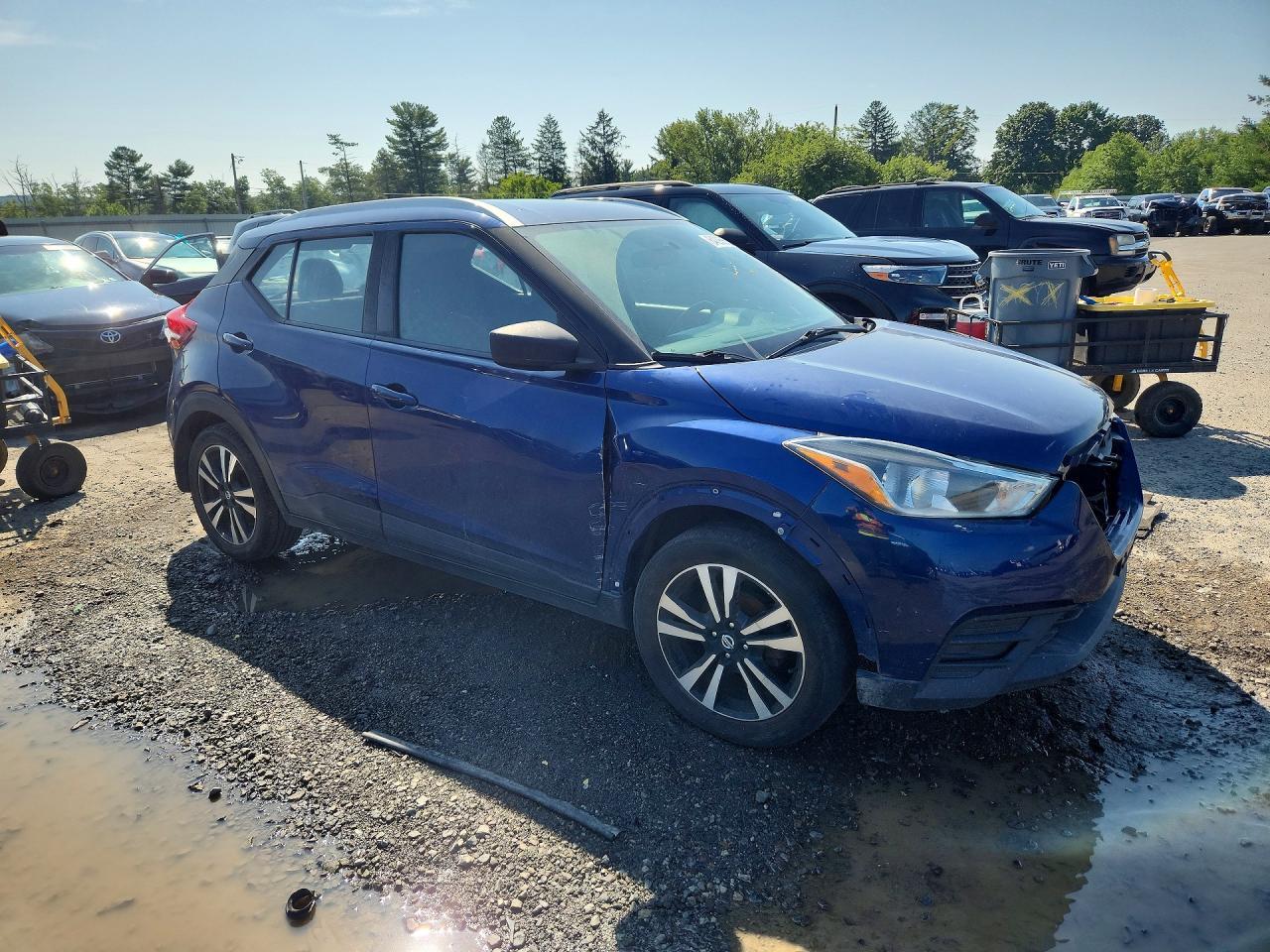 2018 Nissan Kicks, SV