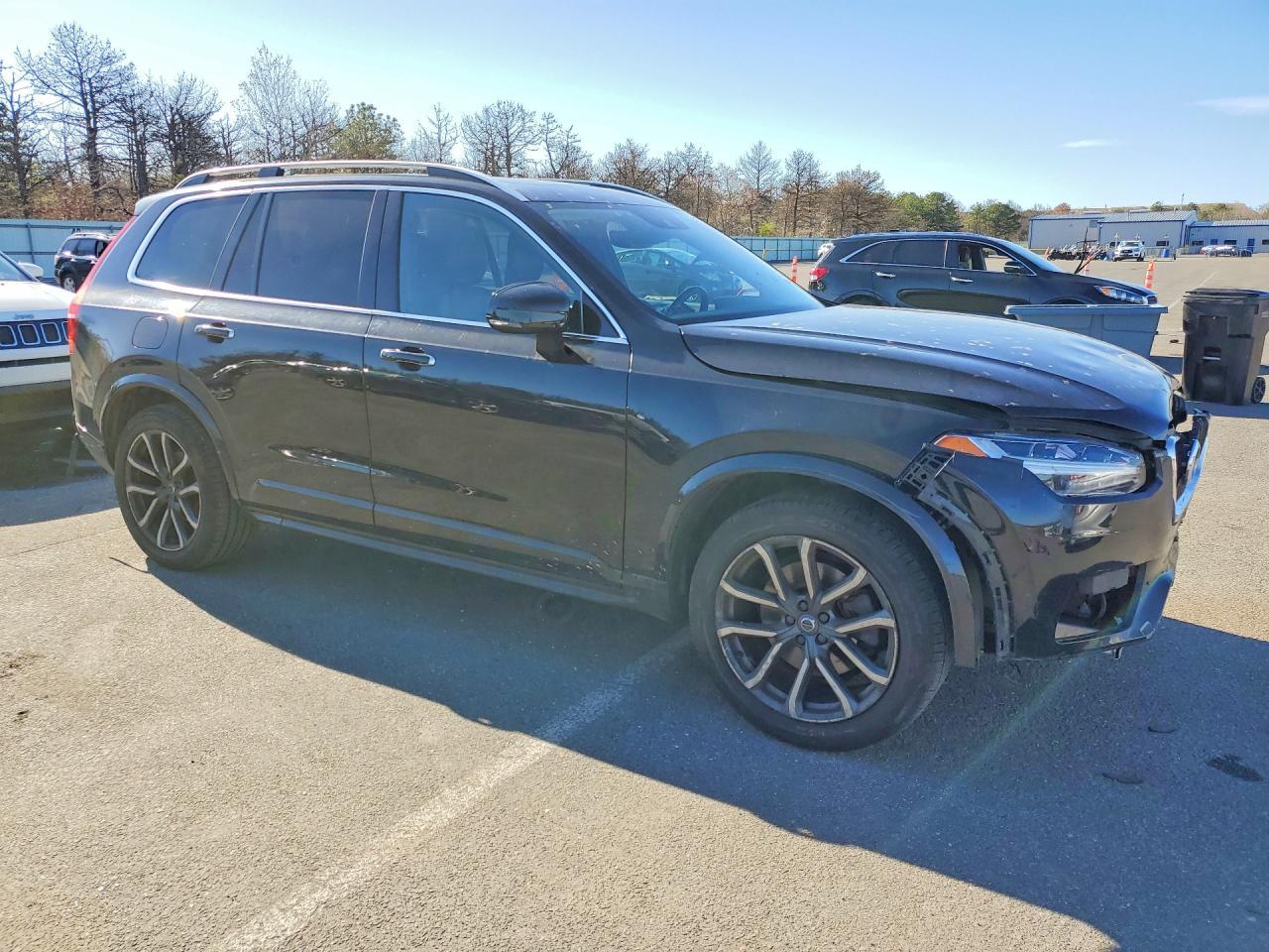 2019 Volvo XC90, T5 Momentum