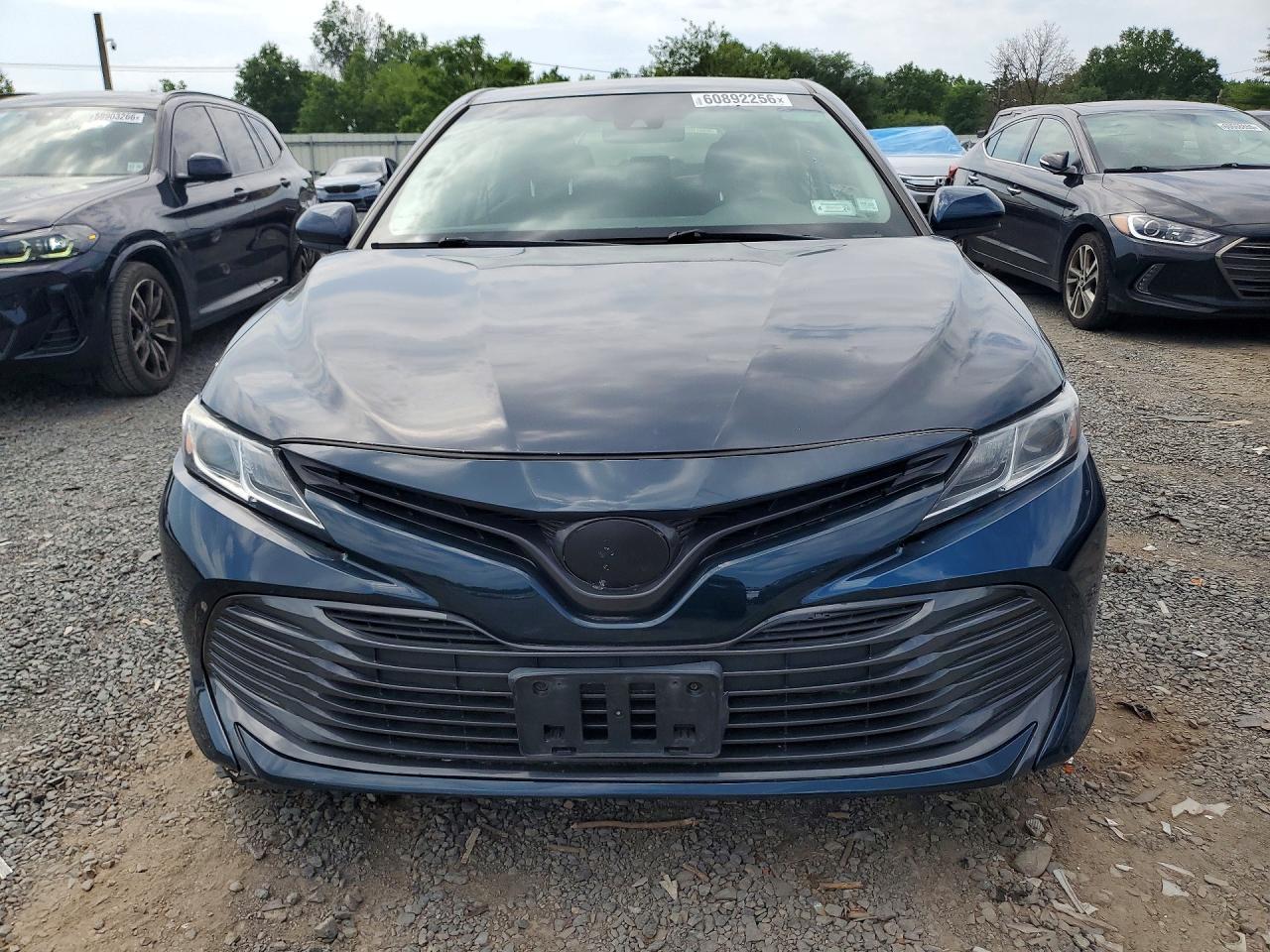 2018 Toyota Camry, LE