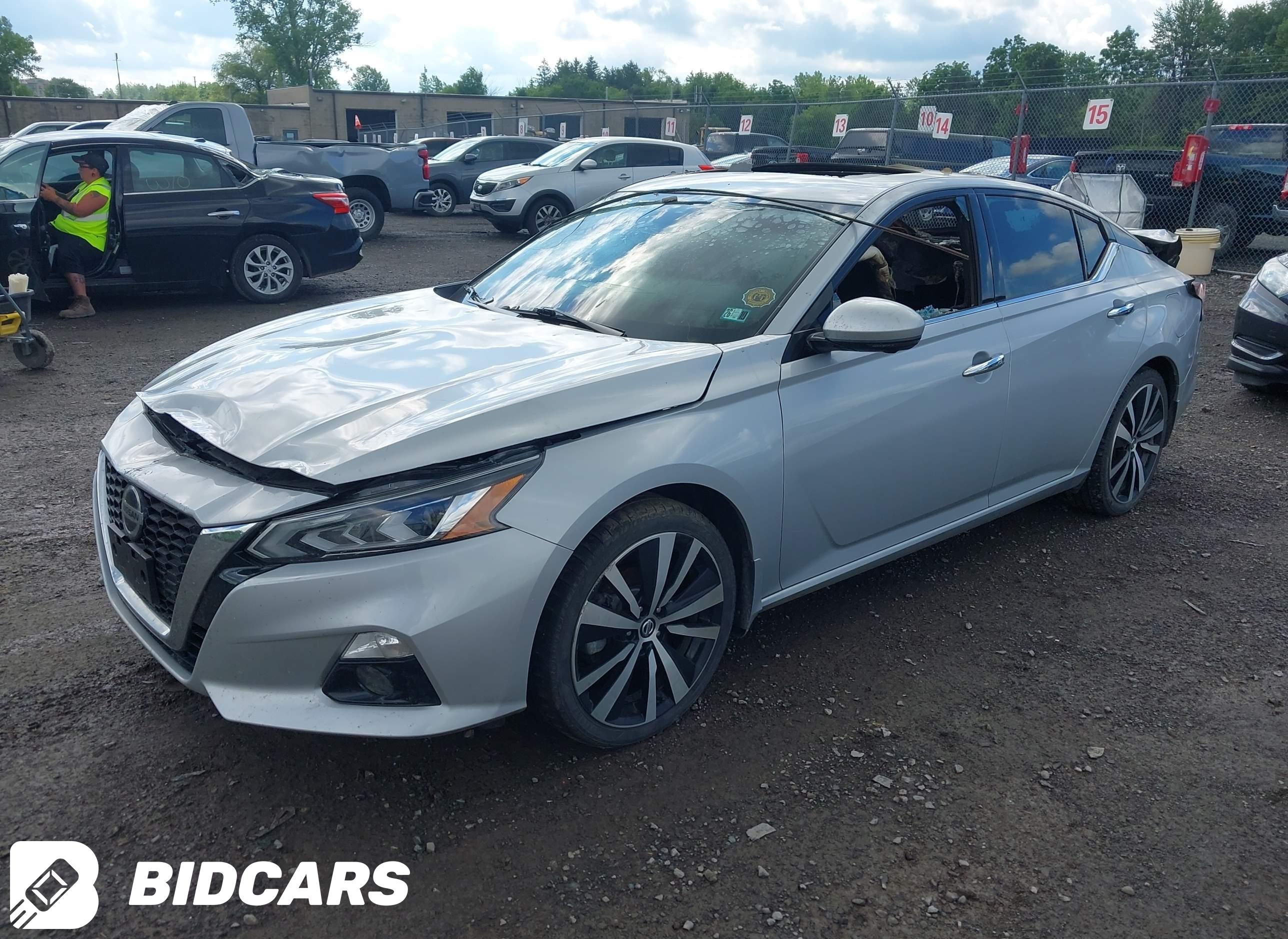 2021 Nissan Altima, Platinum...