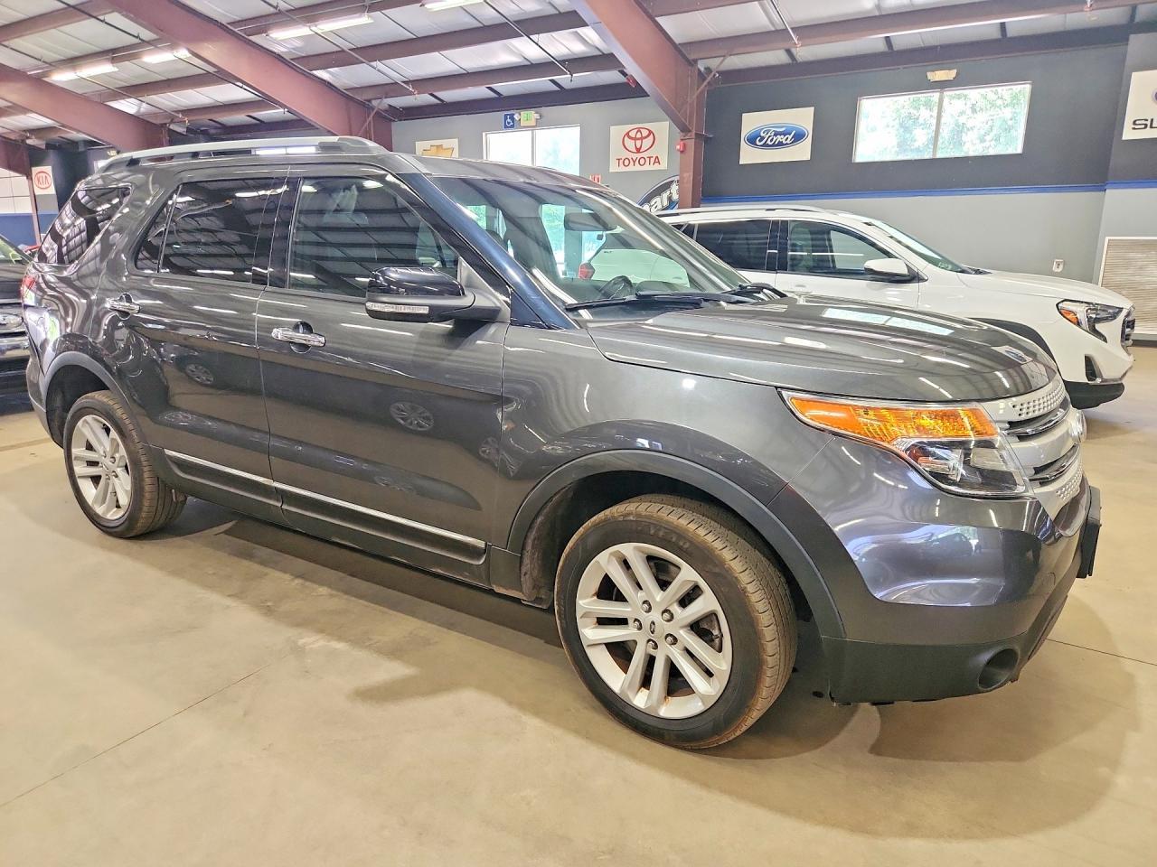 2015 Ford Explorer, Xlt
