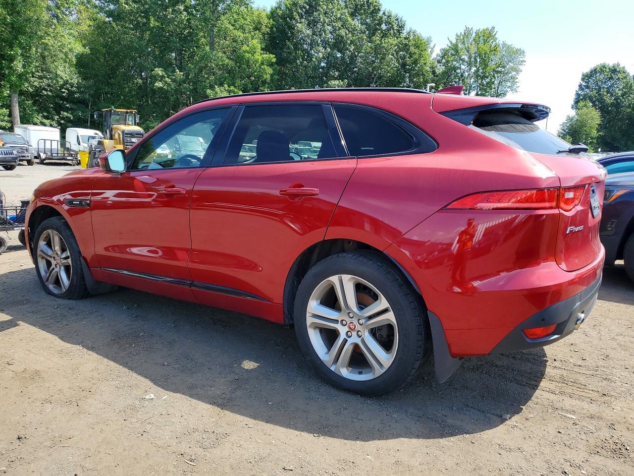 2017 Jaguar F-Pace, R - Sport