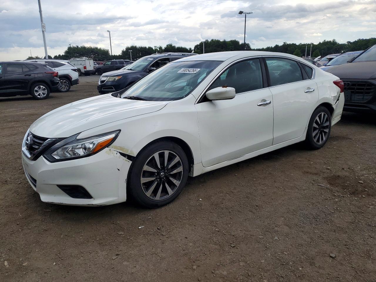 2018 Nissan Altima, 2.5 SV