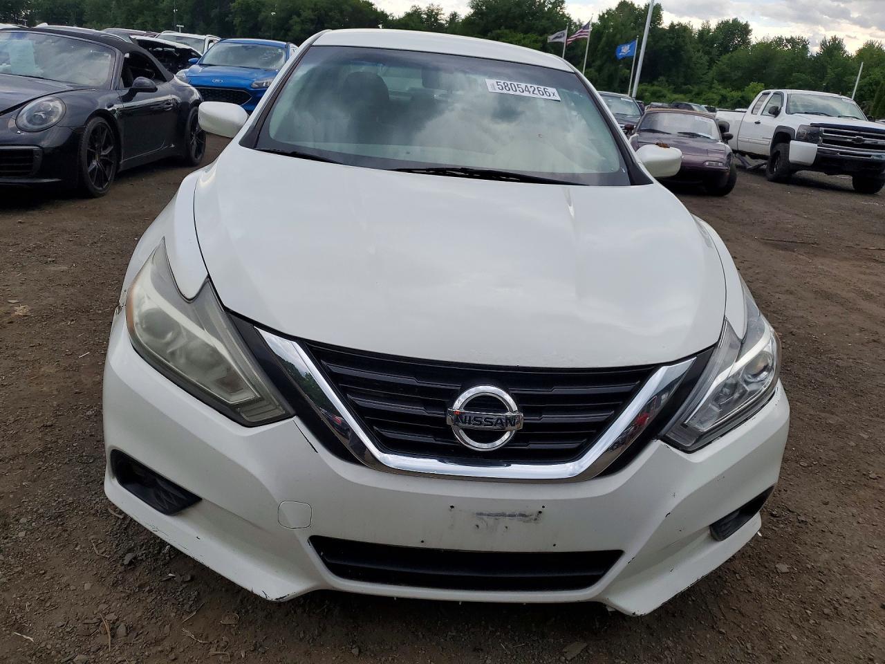 2018 Nissan Altima, 2.5 SV