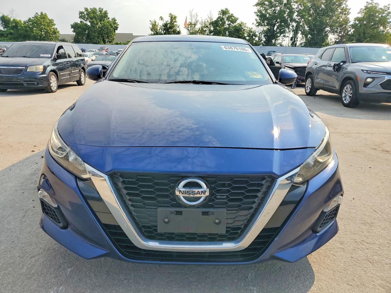 2020 Nissan Altima, S