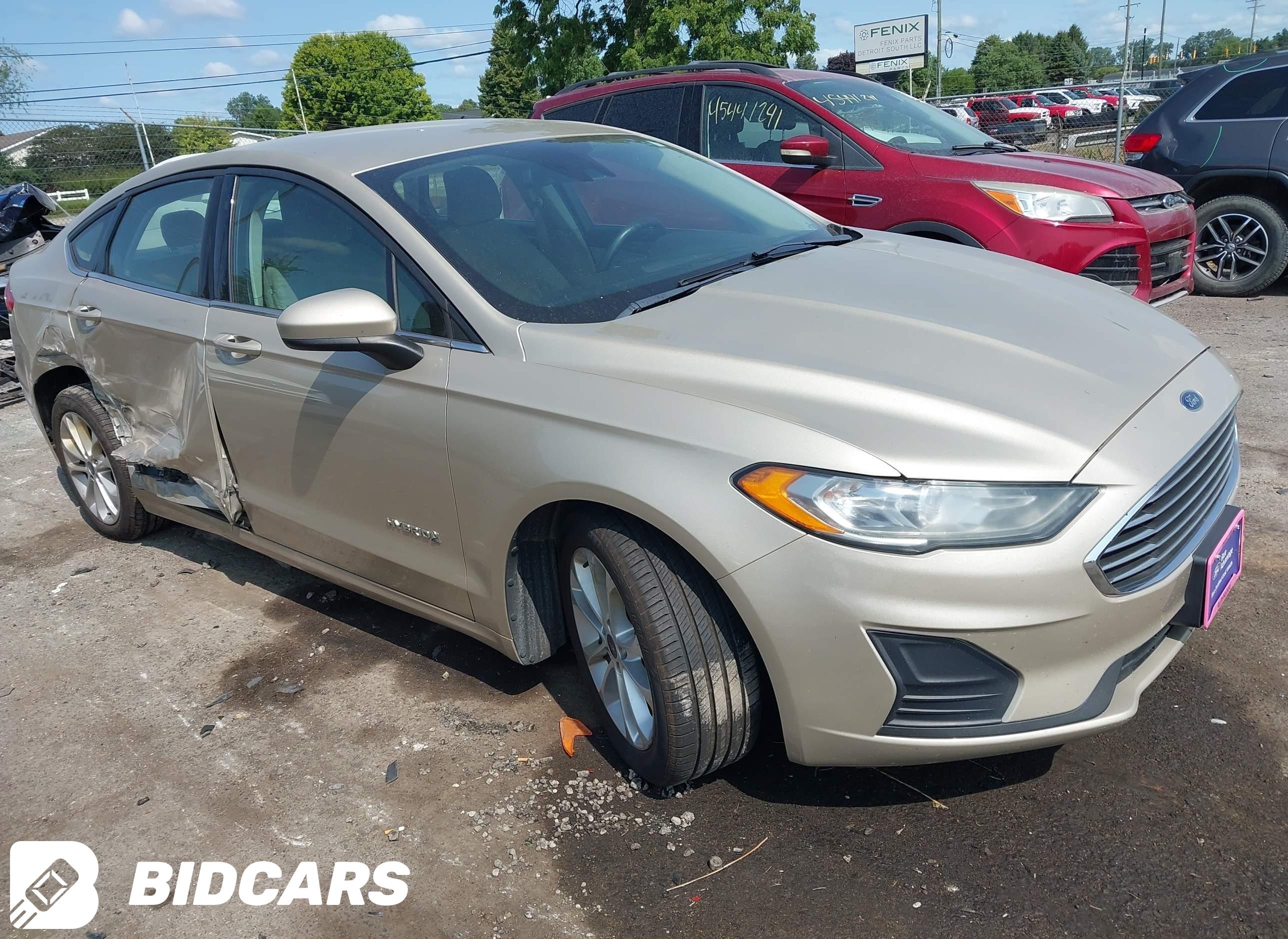2019 Ford Fusion, Hybrid SE