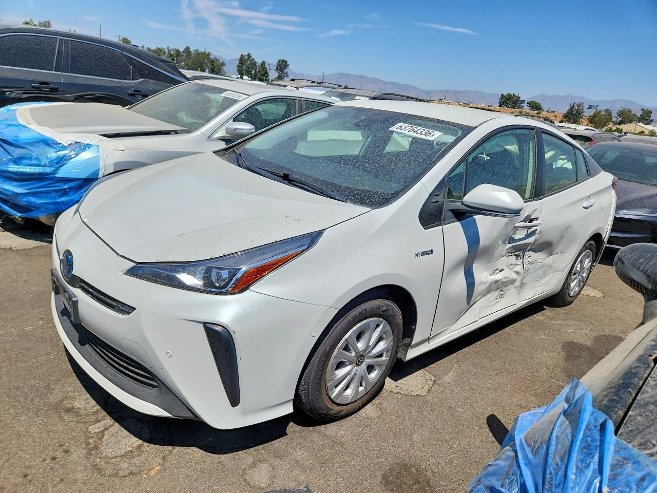 2022 Toyota Prius, LE