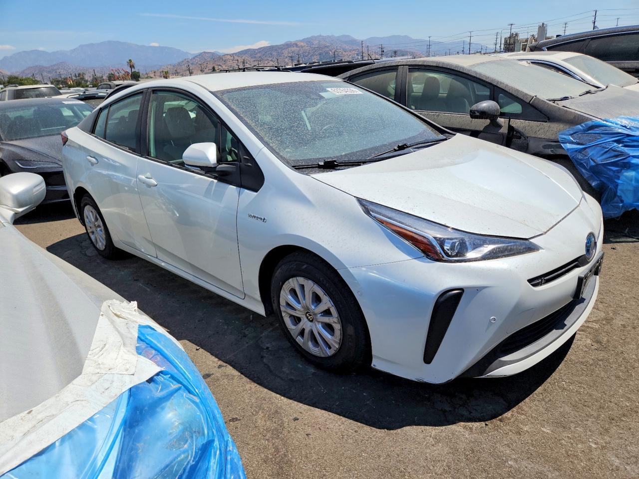 2022 Toyota Prius, LE