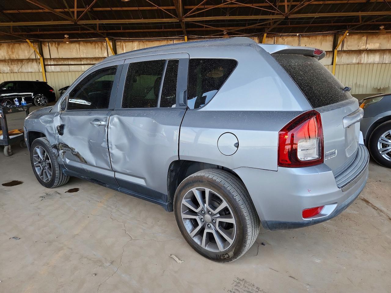 2016 Jeep Compass, Latitude