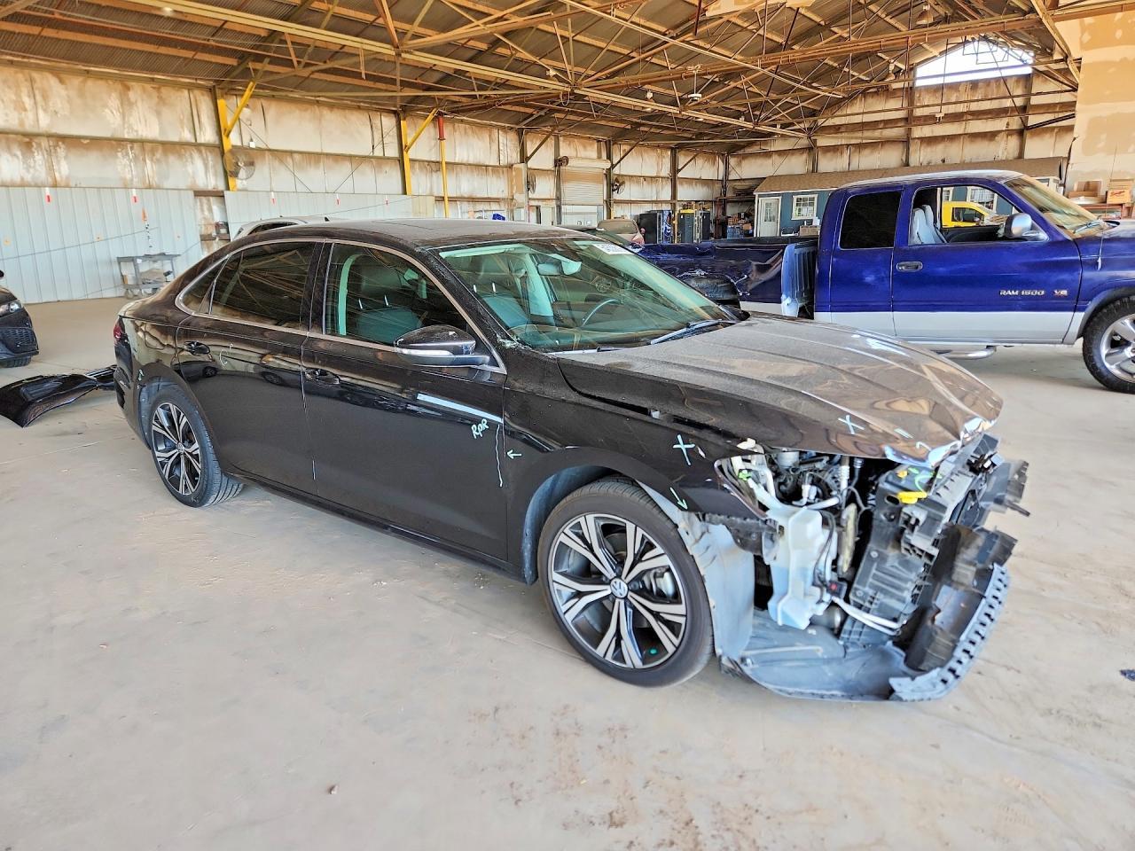 2022 Volkswagen Passat, SE