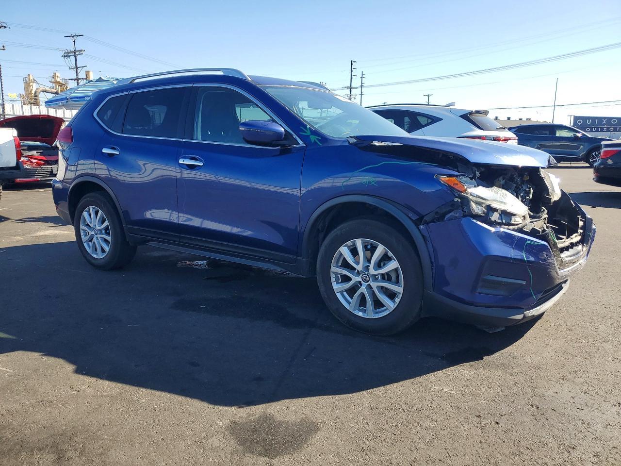 2020 Nissan Rogue, SV
