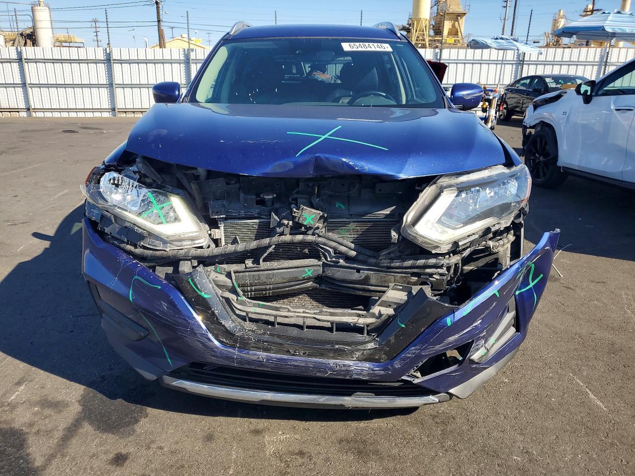 2020 Nissan Rogue, SV