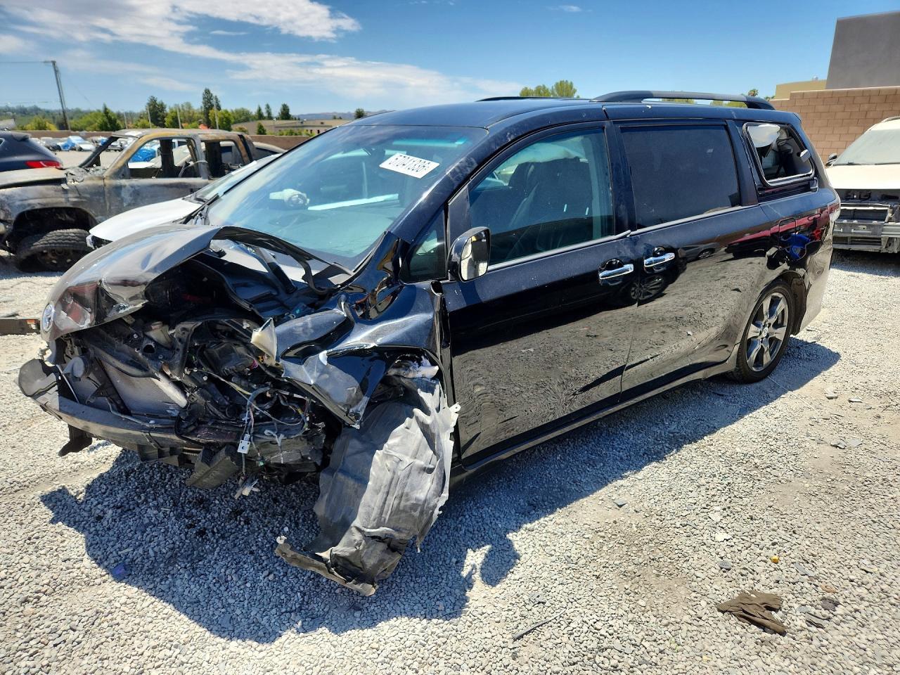 2017 Toyota Sienna, SE