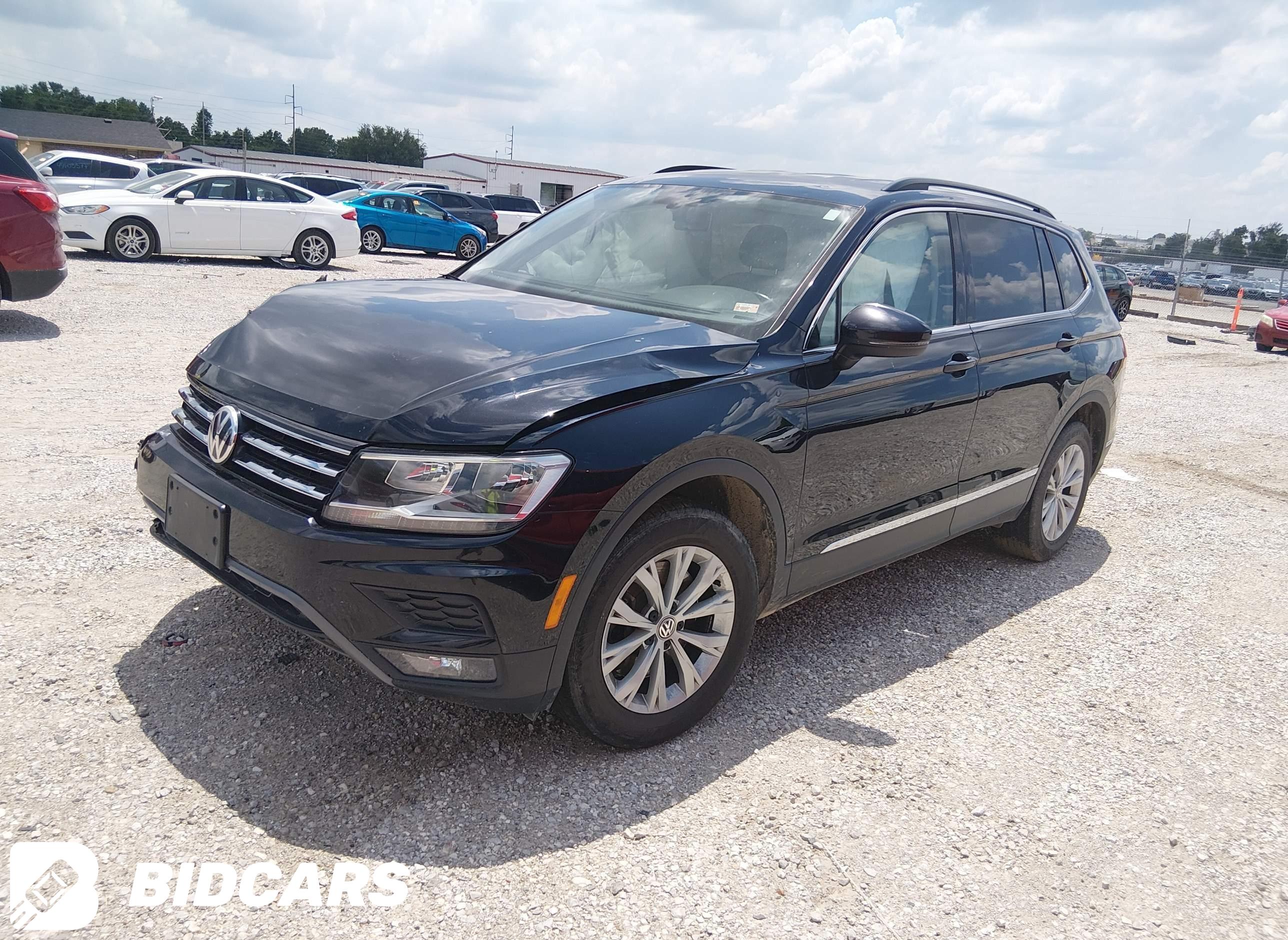 2018 Volkswagen Tiguan, 2.0T...