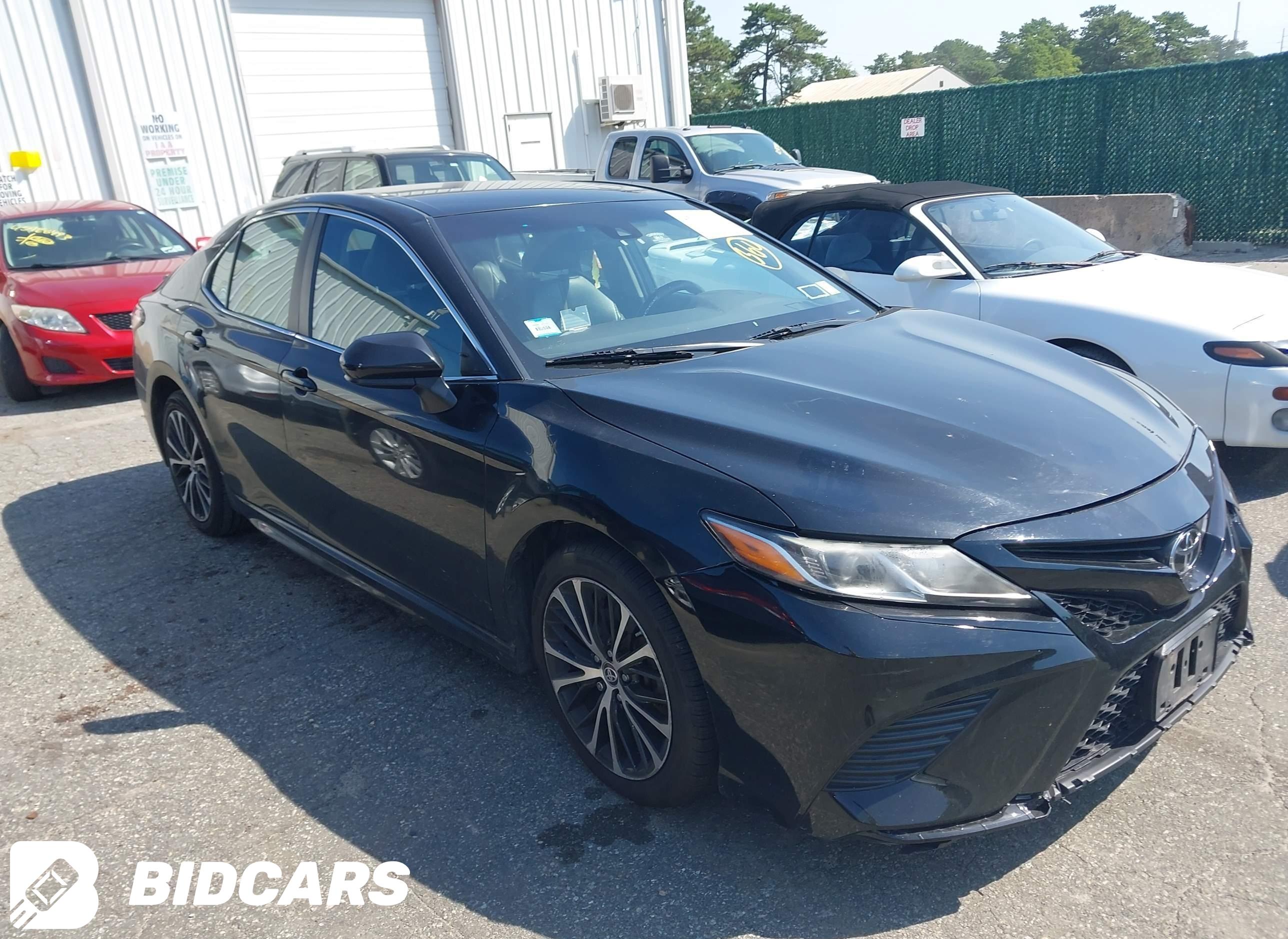 2019 Toyota Camry, SE
