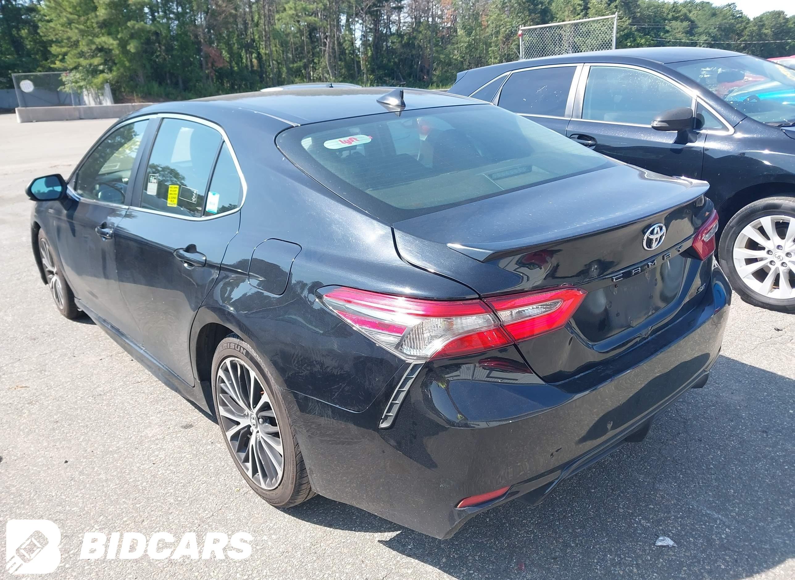 2019 Toyota Camry, SE