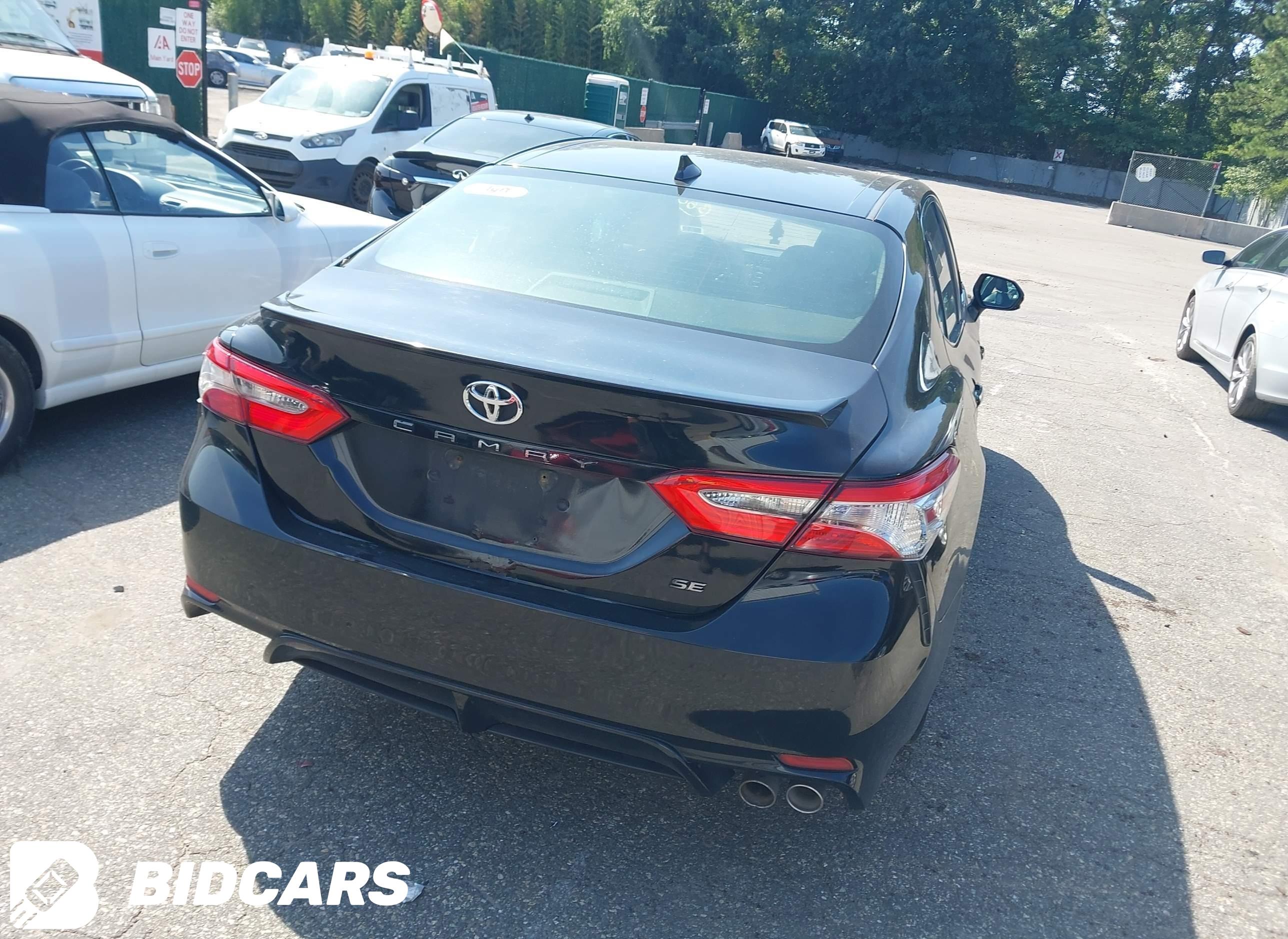 2019 Toyota Camry, SE