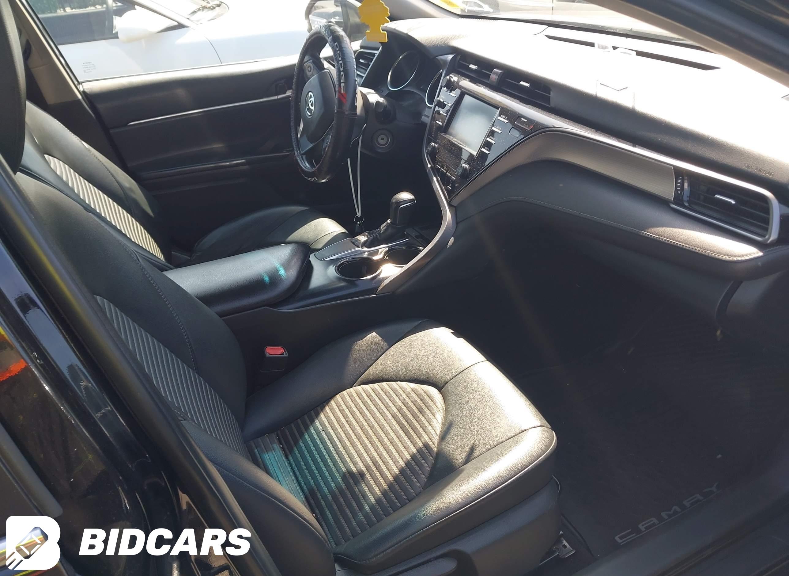 2019 Toyota Camry, SE