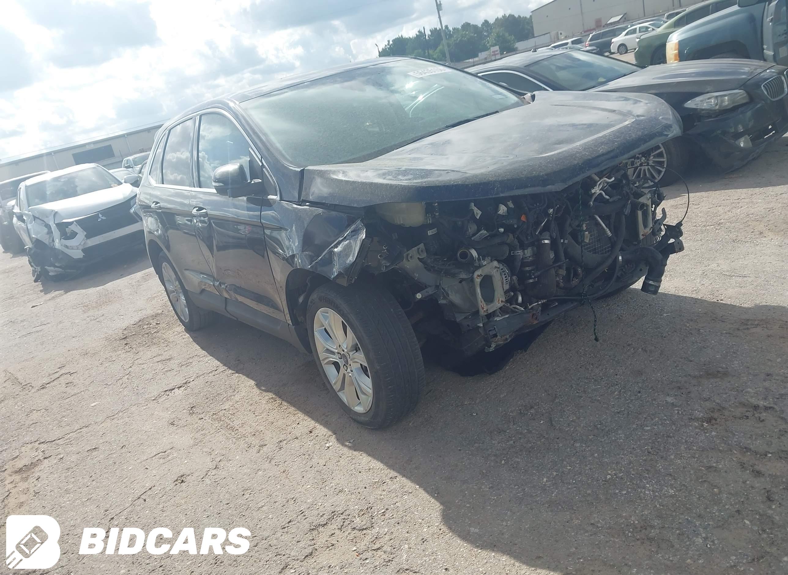 2022 Ford Edge, Titanium