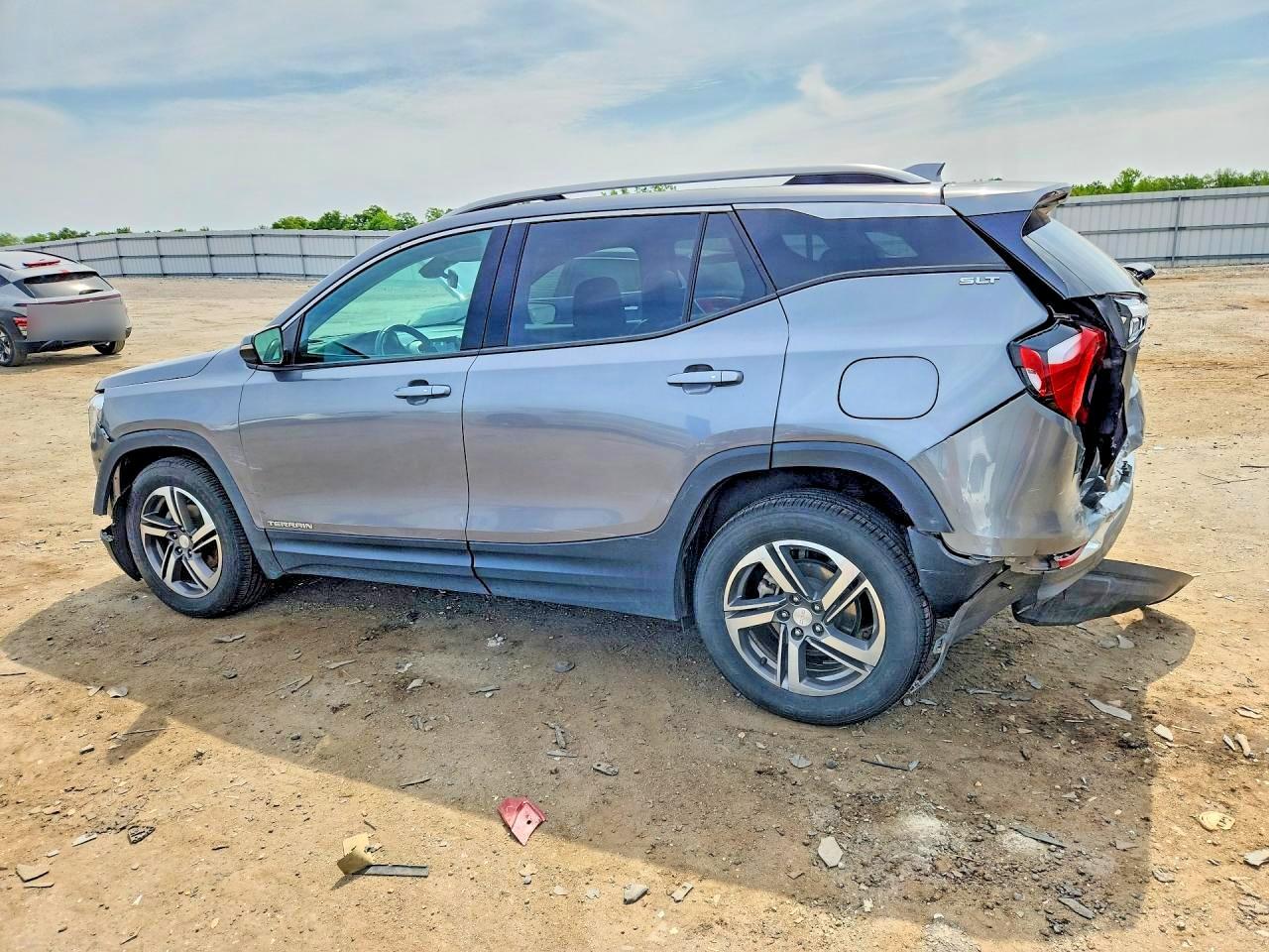 2021 GMC Terrain, Slt