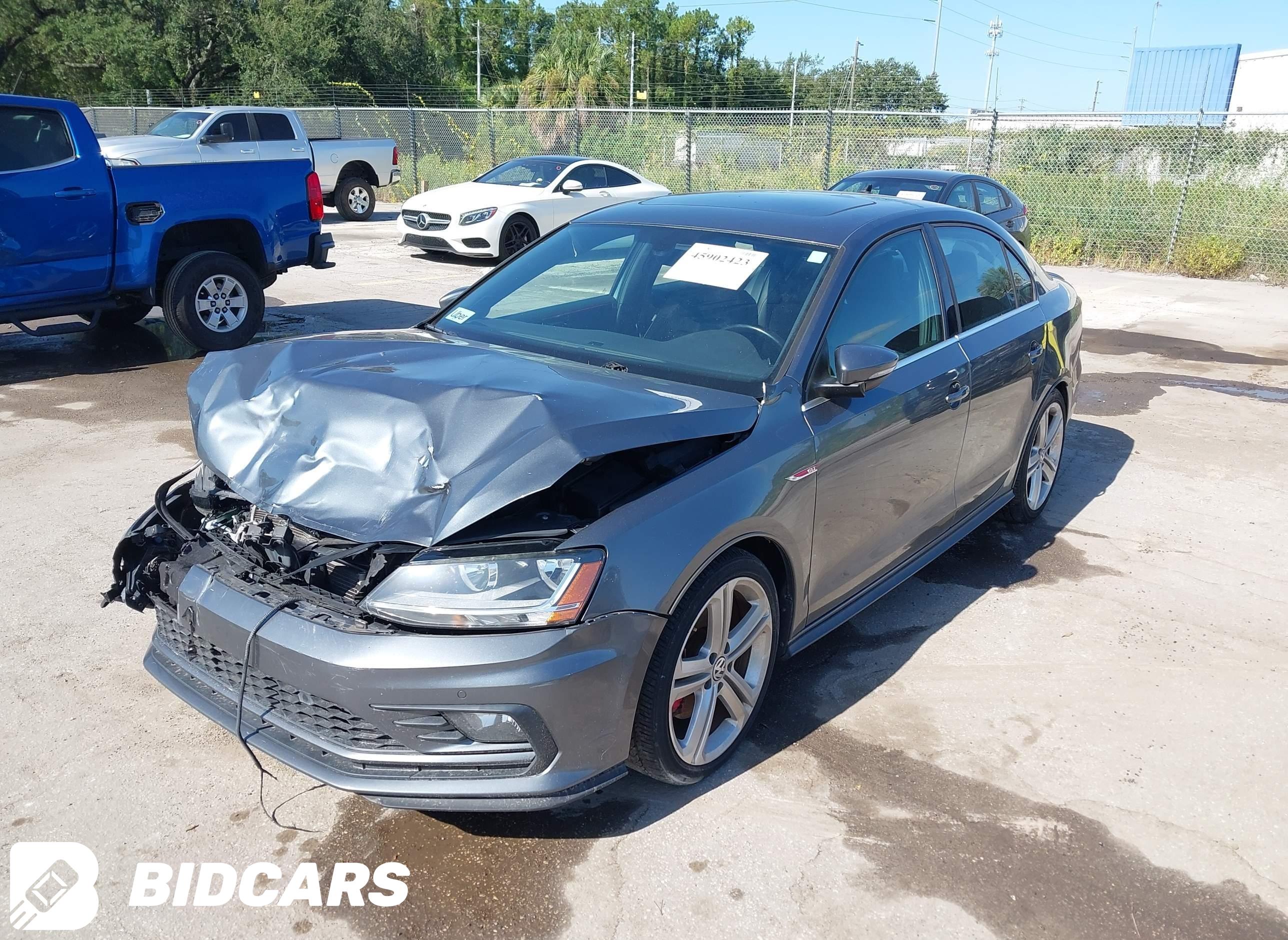 2017 Volkswagen Jetta, Gli