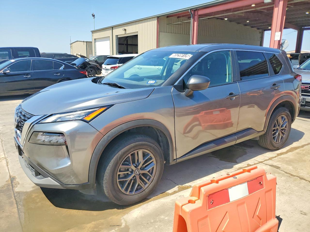 2023 Nissan Rogue, S
