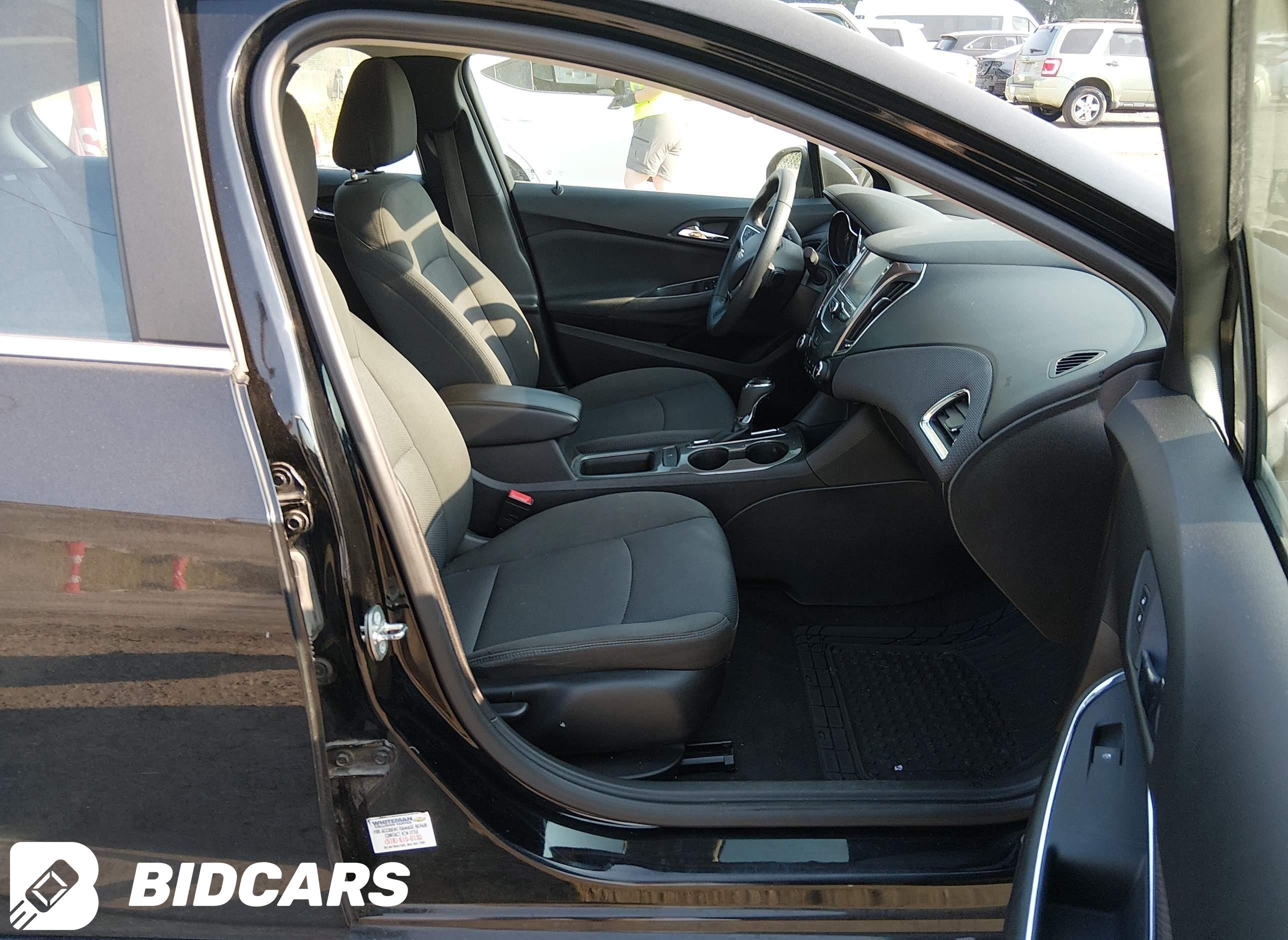 2018 Chevrolet Cruze, Lt Auto