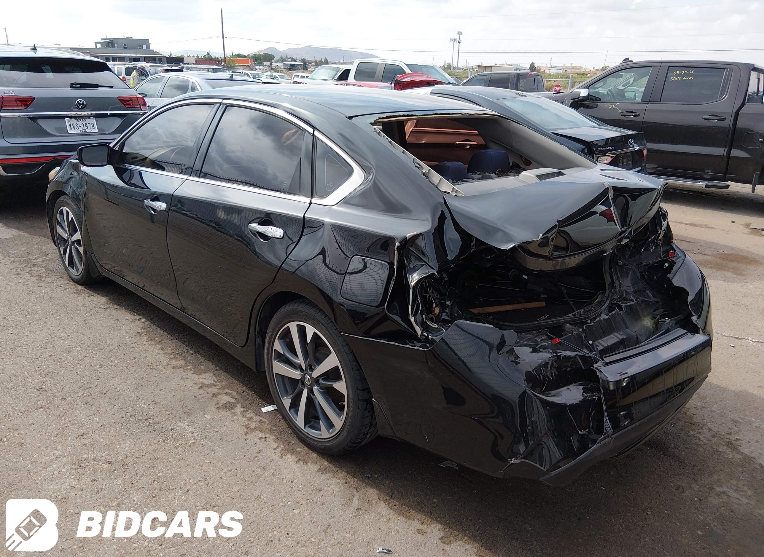 2017 Nissan Altima, 2.5 SR