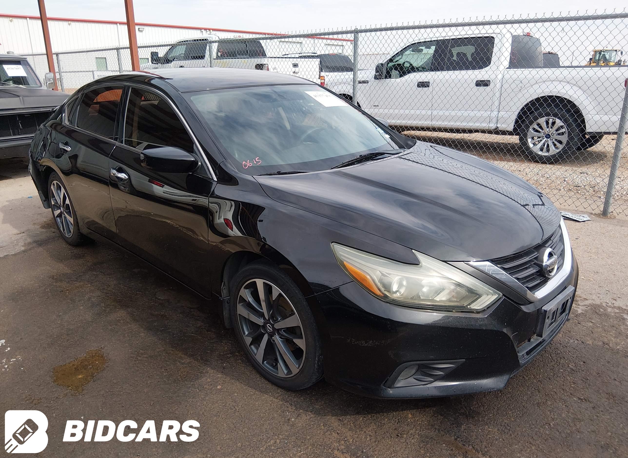 2017 Nissan Altima, 2.5 SR